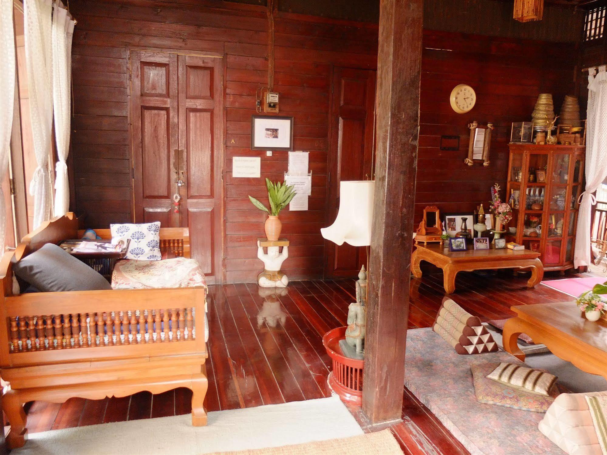 Boonmee Guest House Chiang Mai Esterno foto