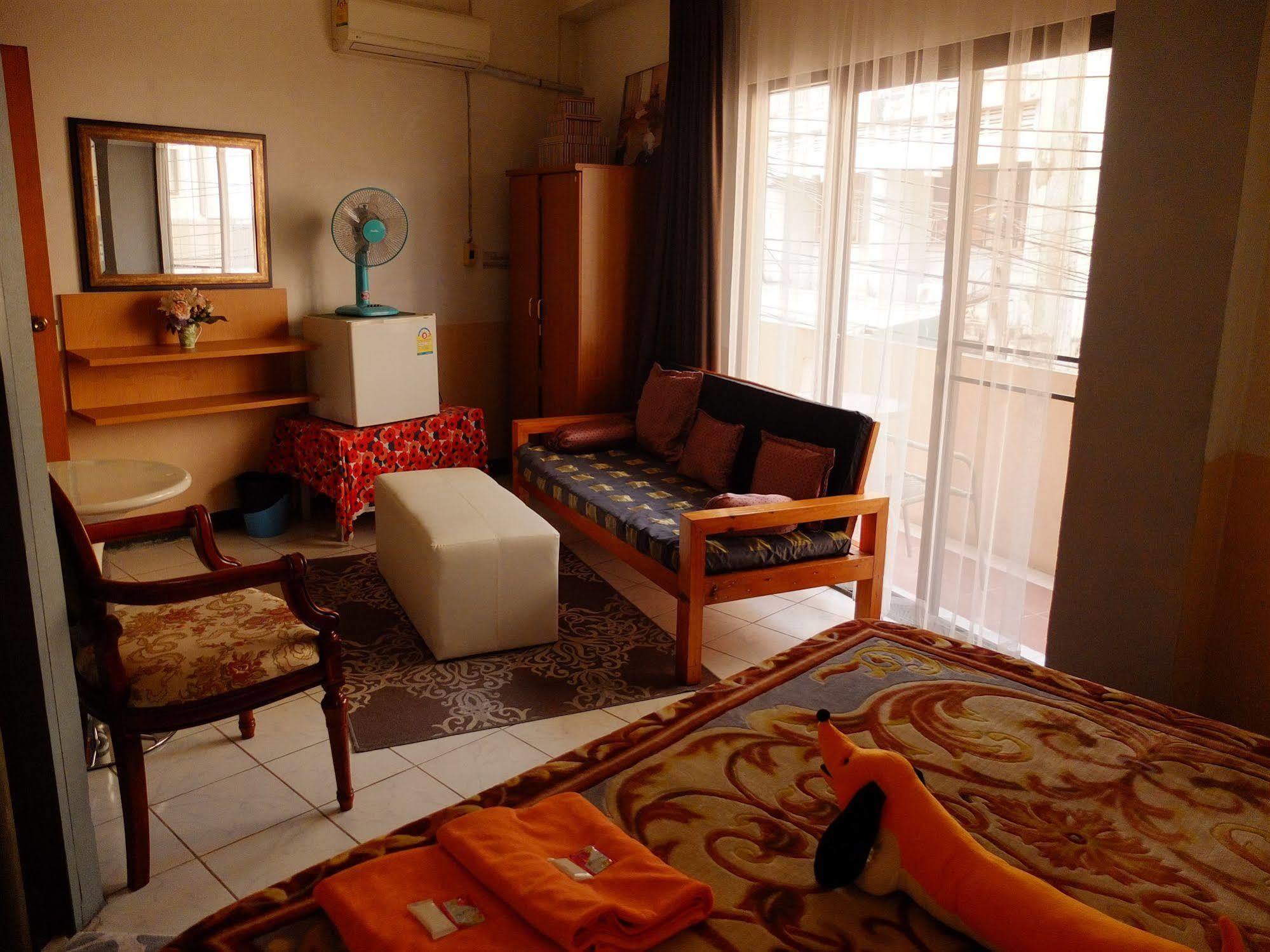 Boonmee Guest House Chiang Mai Esterno foto